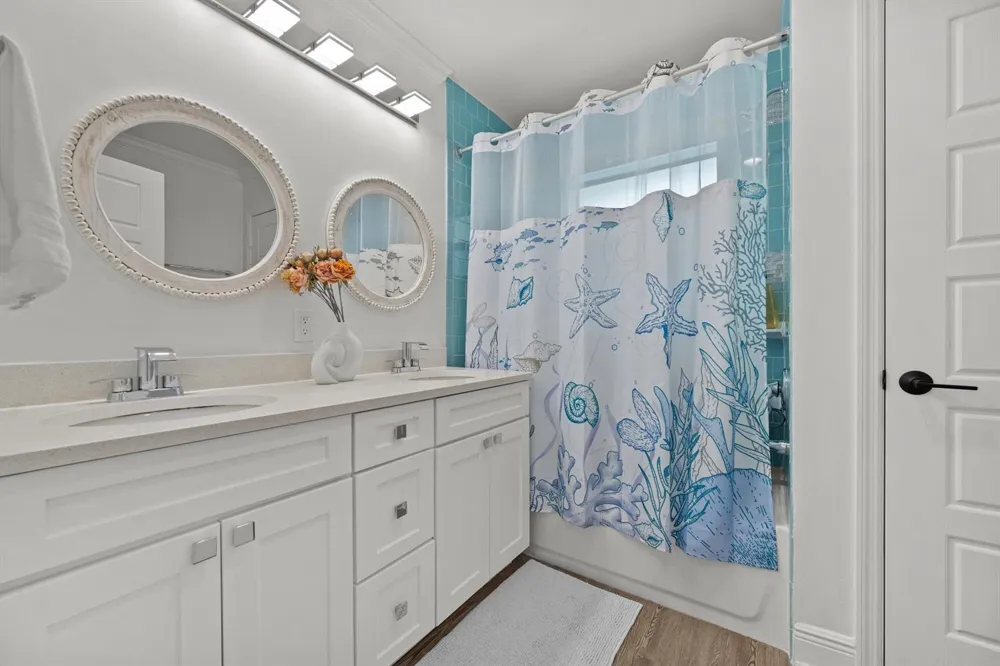 765 Lagoon Drive North Palm Beach, FL 33408