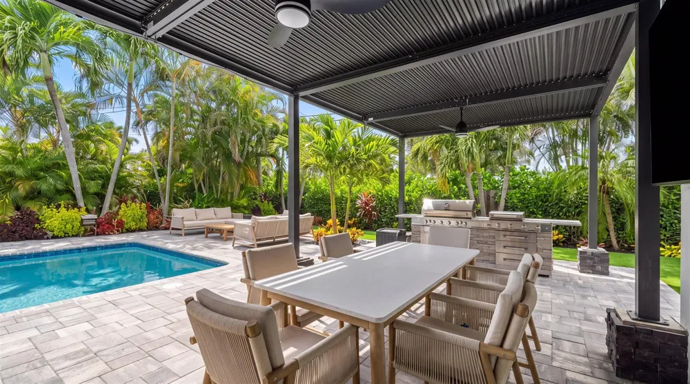765 Lagoon Drive North Palm Beach, FL 33408