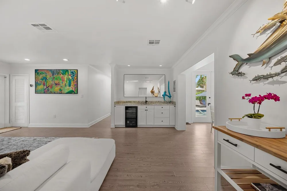 765 Lagoon Drive North Palm Beach, FL 33408
