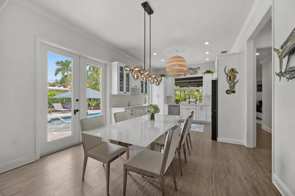 765 Lagoon Drive North Palm Beach, FL 33408