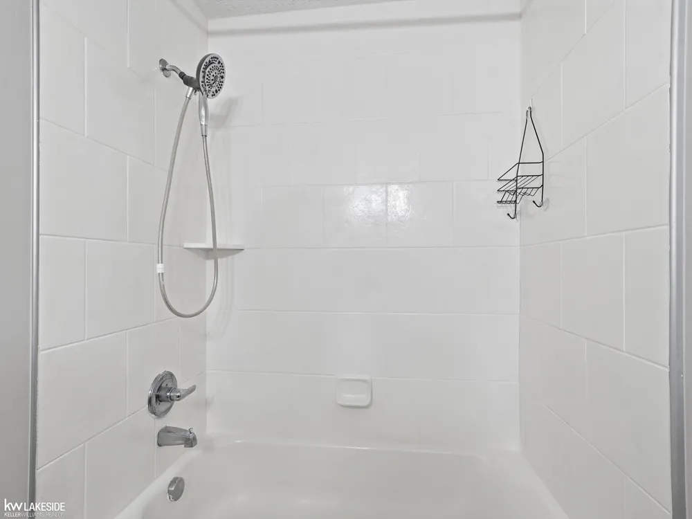 8120 24 Mile Road Shelby Charter Township, MI 48316