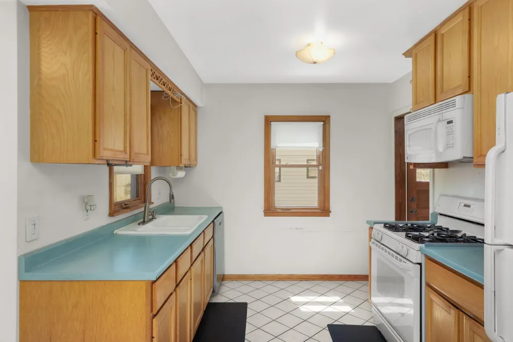 5330 Georgia Avenue Crystal, MN 55428