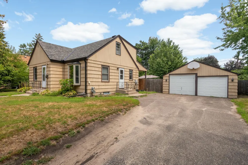 5330 Georgia Avenue Crystal, MN 55428