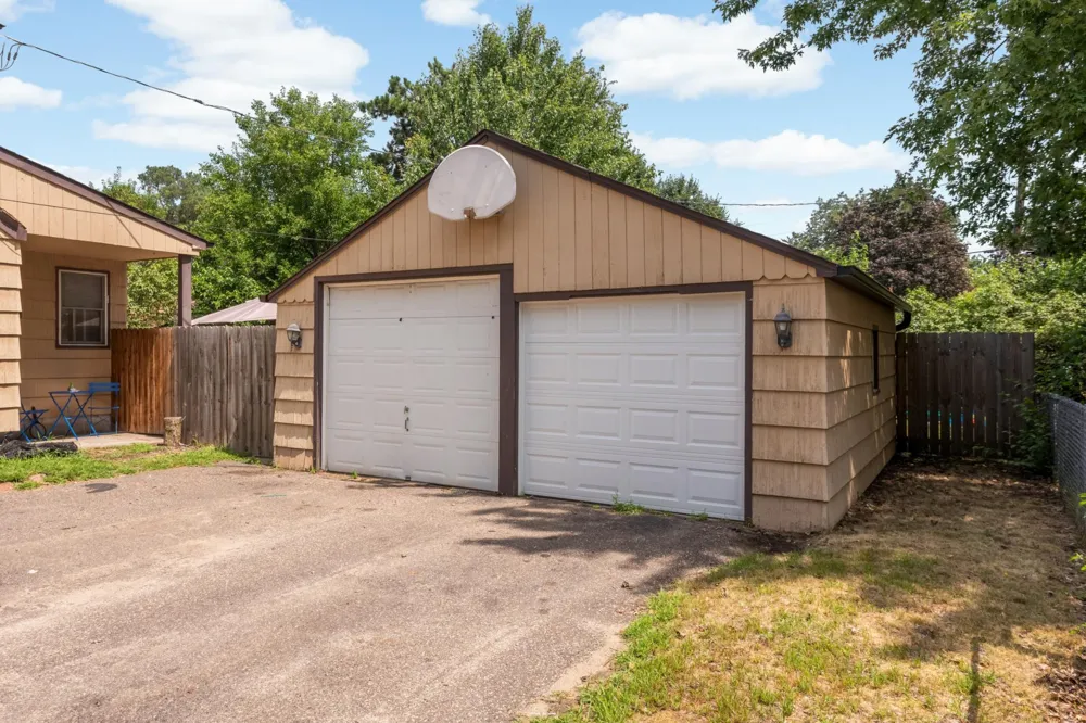 5330 Georgia Avenue Crystal, MN 55428