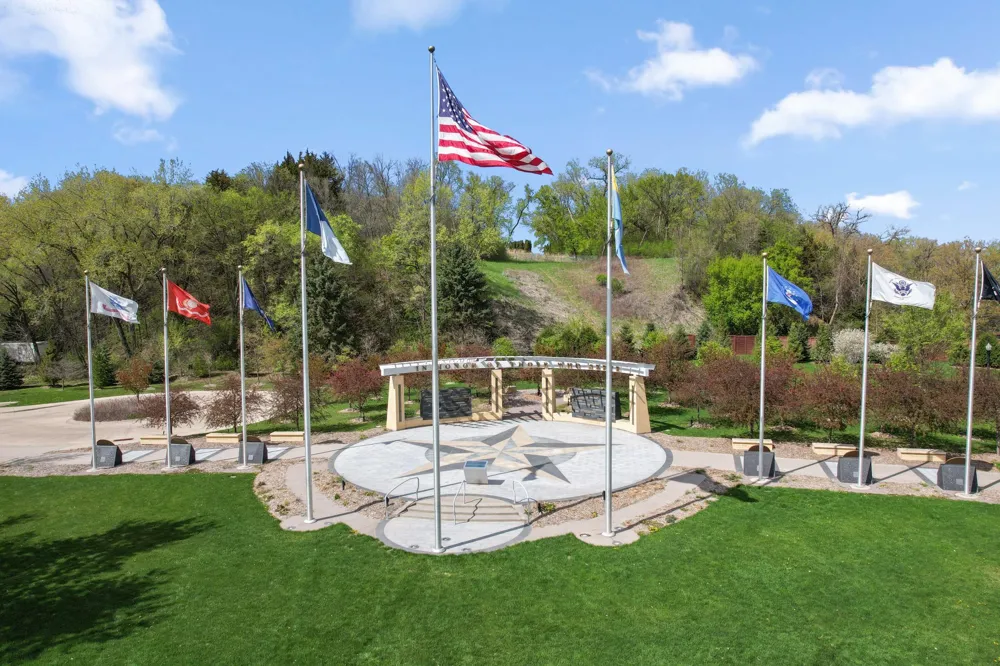 4170 Narrows Canyon Trail Chaska, MN 55318