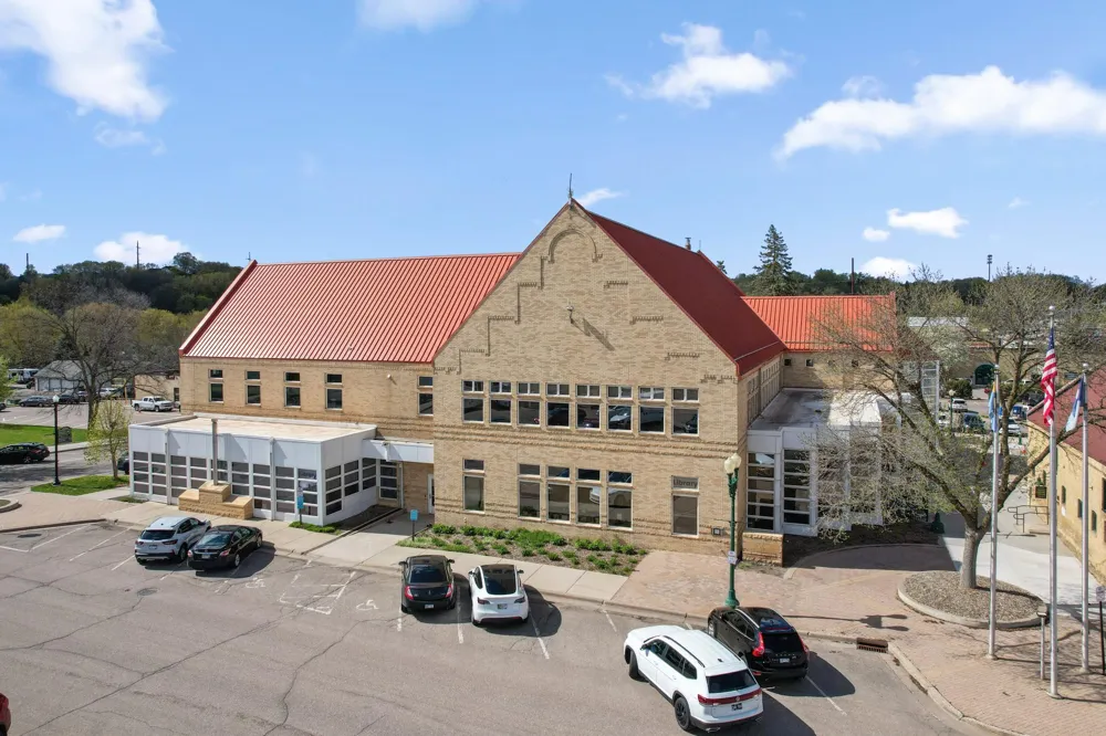 4170 Narrows Canyon Trail Chaska, MN 55318