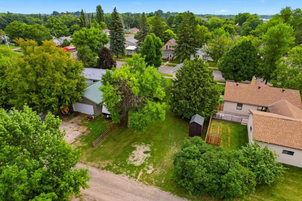 109 Kneale Avenue S Thief River Falls, MN 56701