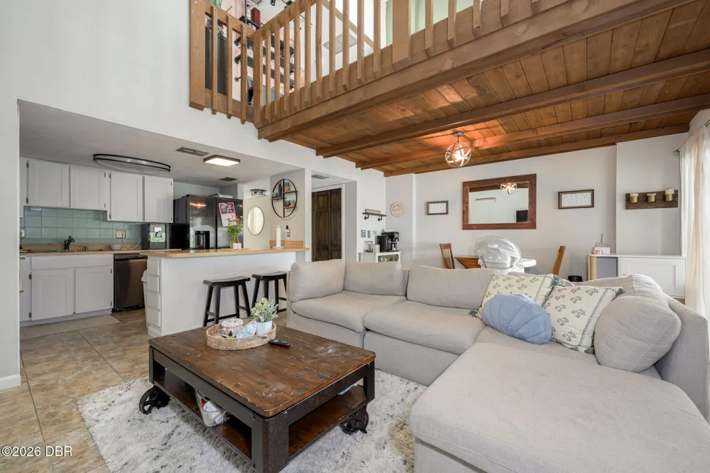 21 Oakwood Park Ormond Beach, FL 32174