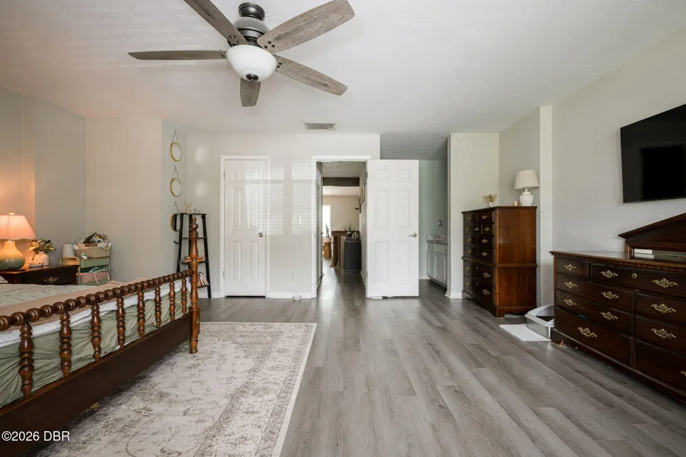 21 Oakwood Park Ormond Beach, FL 32174