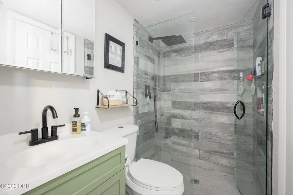21 Oakwood Park Ormond Beach, FL 32174