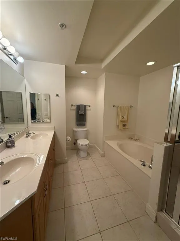 2743 1st Street #2306 Fort Myers, FL 33916