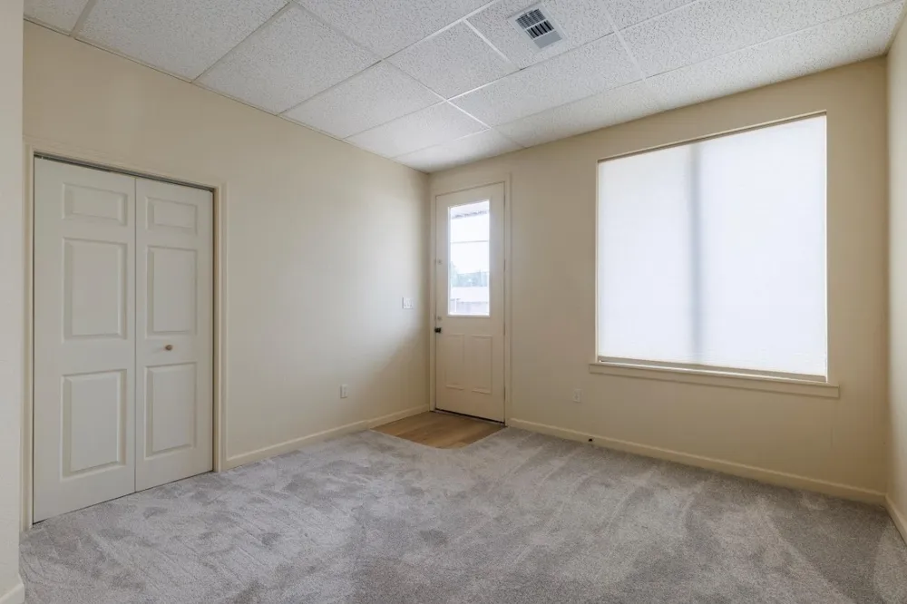 202 W Jefferson Street #104 Palmer, TX 75152