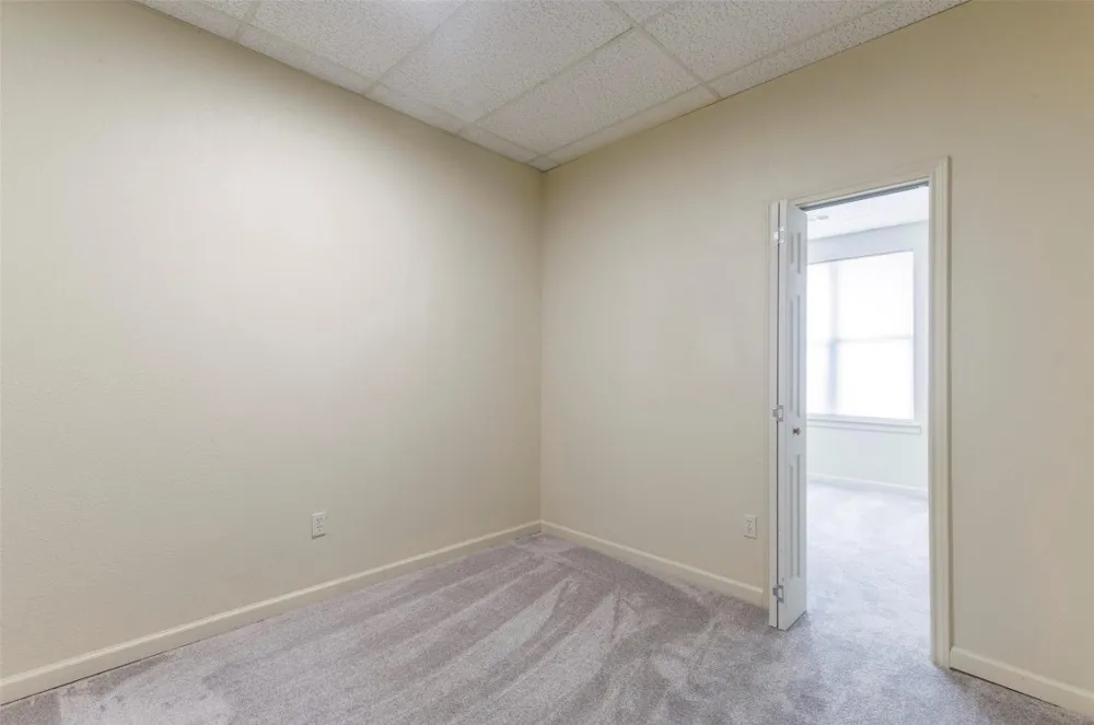 202 W Jefferson Street #104 Palmer, TX 75152