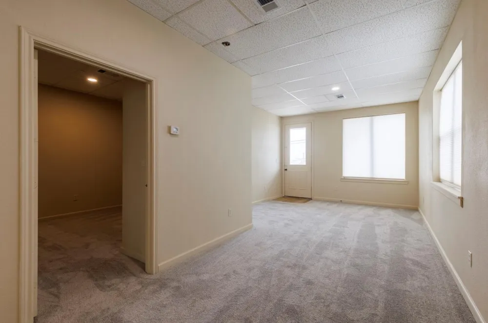 202 W Jefferson Street #104 Palmer, TX 75152
