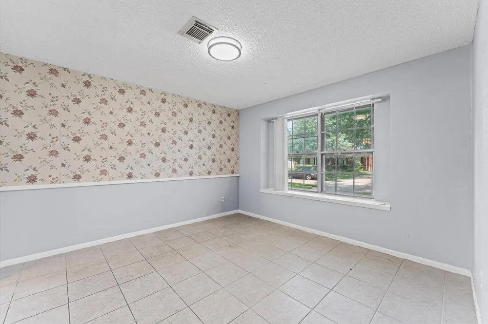 11914 Meadowtrail Lane Meadows Place, TX 77477