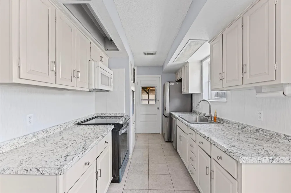 11914 Meadowtrail Lane Meadows Place, TX 77477
