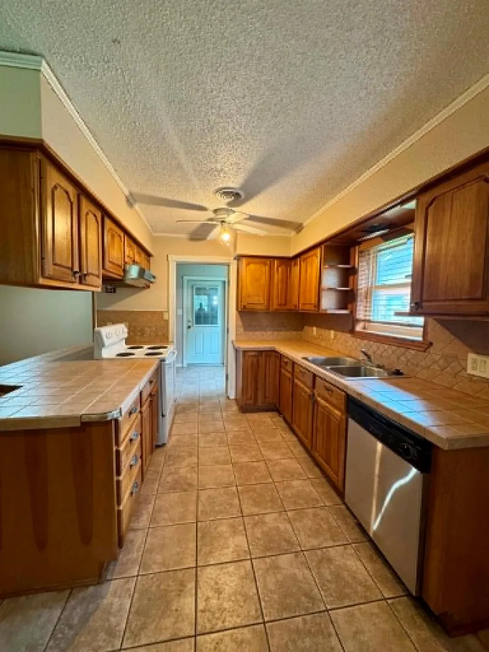 2901 Del Monte Avenue Bay City, TX 77414