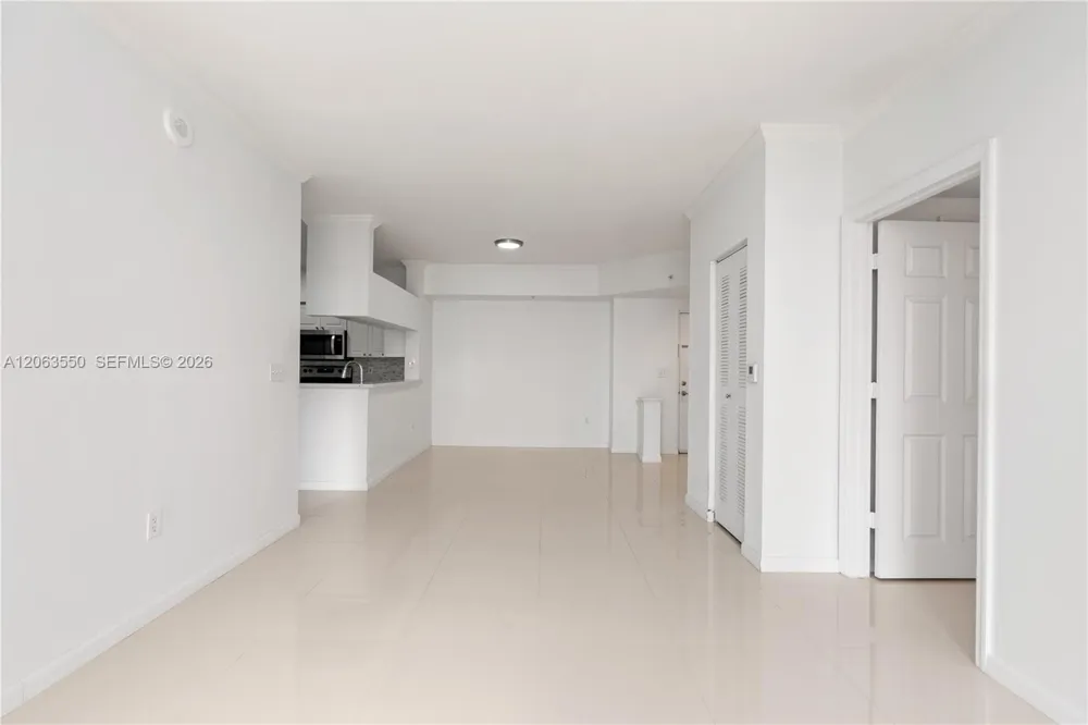 17100 Bay Rd #1712 Sunny Isles Beach, FL 33160