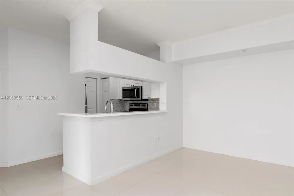 17100 Bay Rd #1712 Sunny Isles Beach, FL 33160