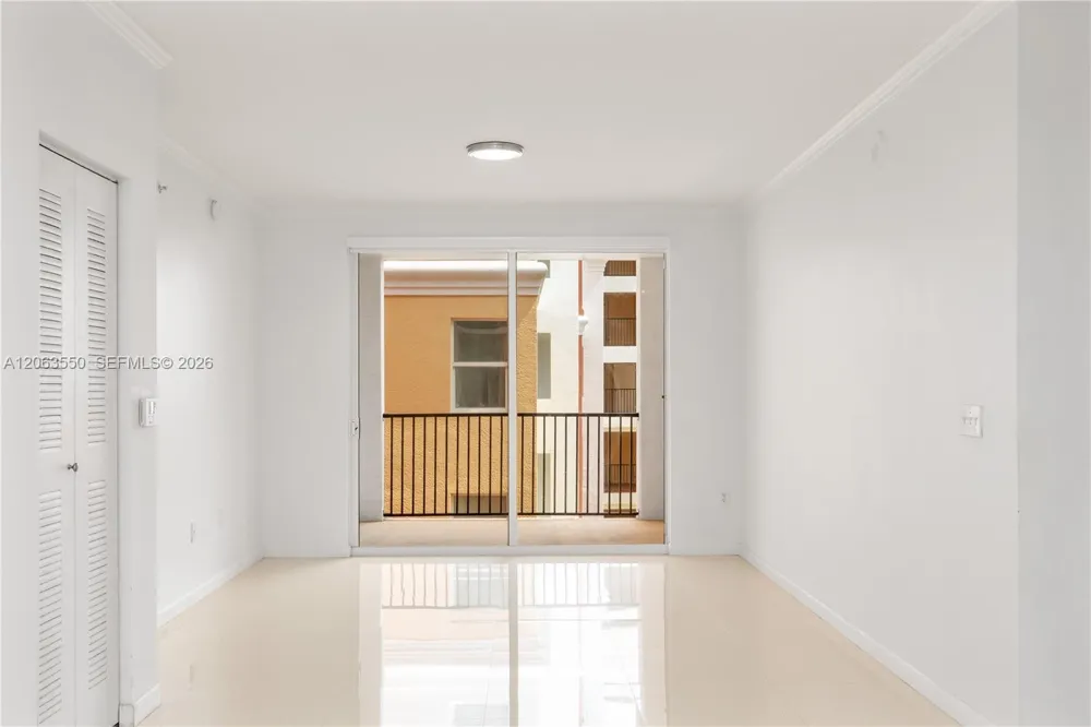 17100 Bay Rd #1712 Sunny Isles Beach, FL 33160