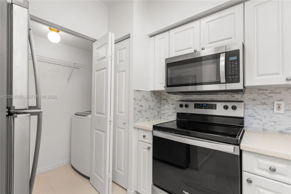 17100 Bay Rd #1712 Sunny Isles Beach, FL 33160
