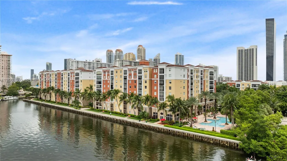 17100 Bay Rd #1712 Sunny Isles Beach, FL 33160