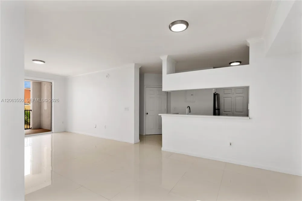 17100 Bay Rd #1712 Sunny Isles Beach, FL 33160