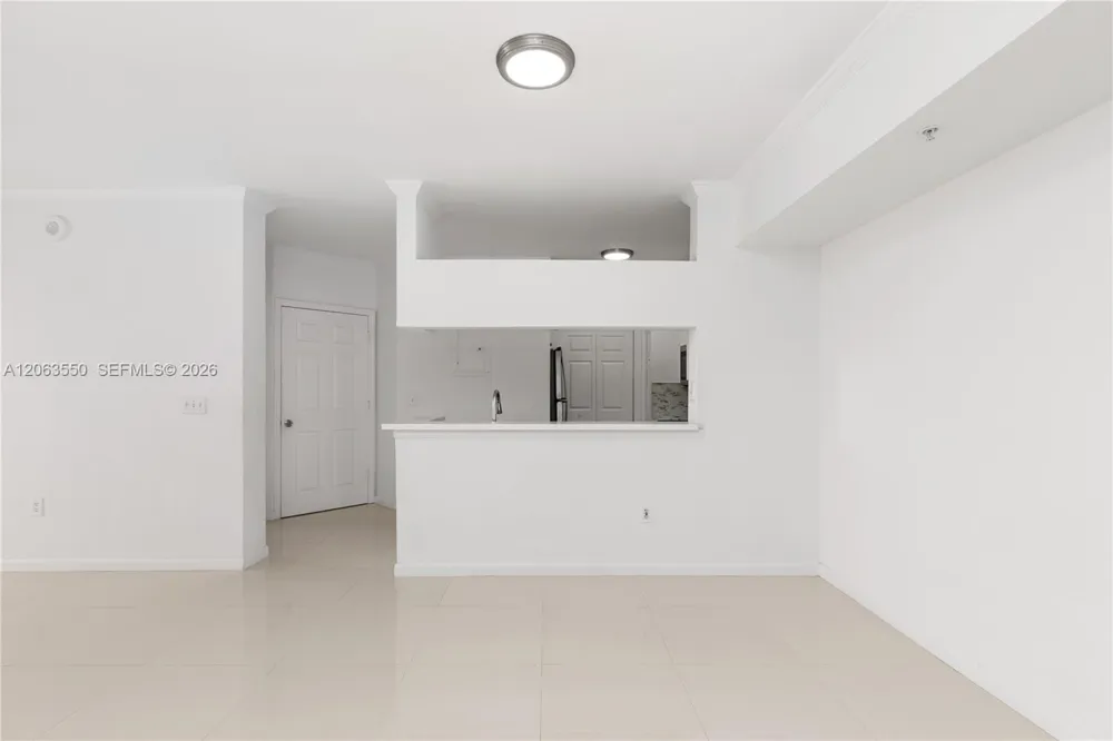 17100 Bay Rd #1712 Sunny Isles Beach, FL 33160
