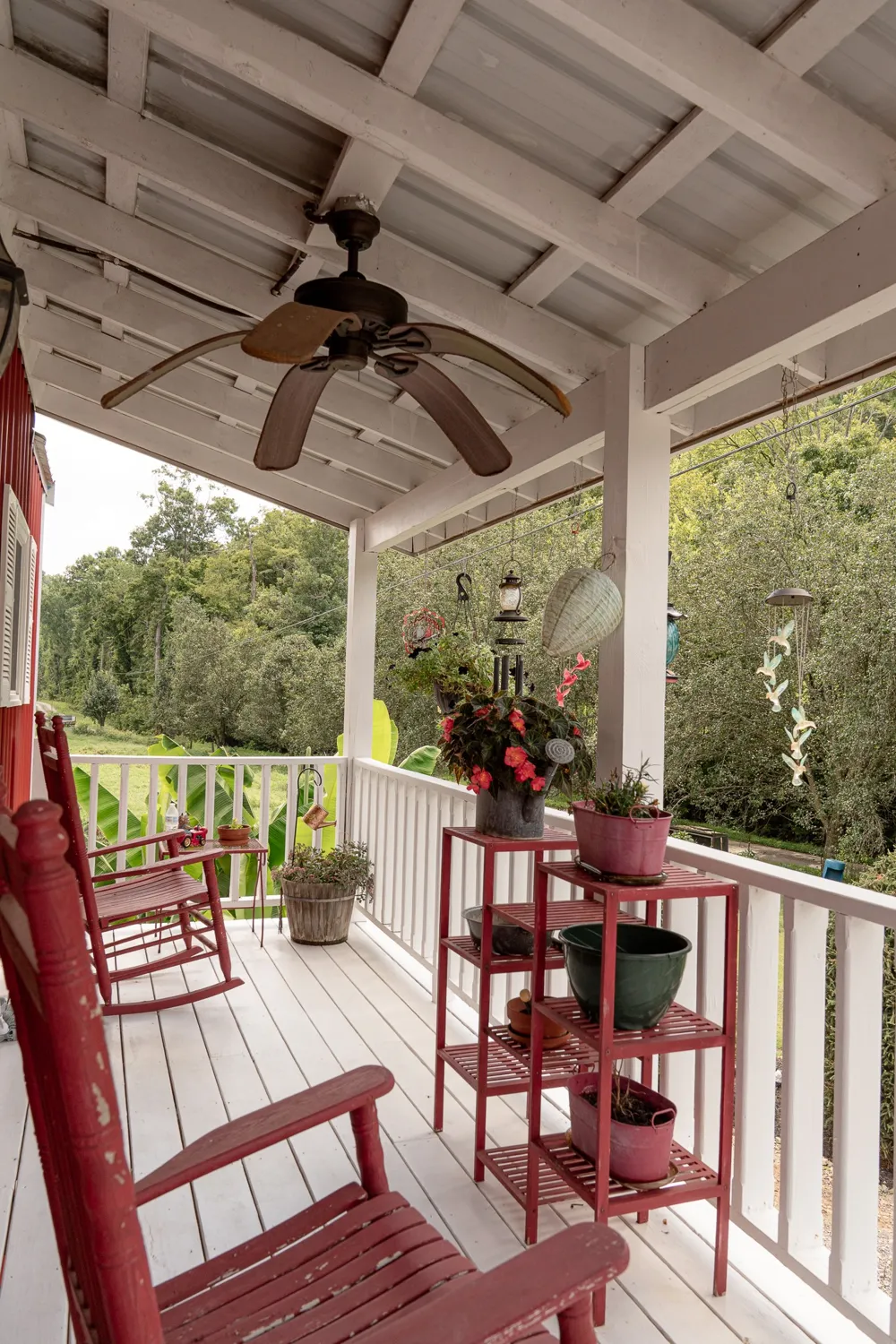 27 Bishop Hollow Ln Pleasant Shade, TN 37145