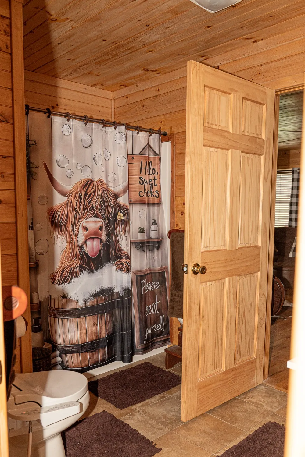 27 Bishop Hollow Ln Pleasant Shade, TN 37145