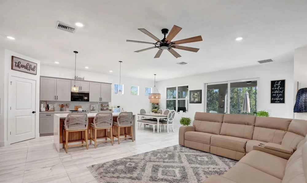 6651 SE Park Trace Drive Stuart, FL 34997