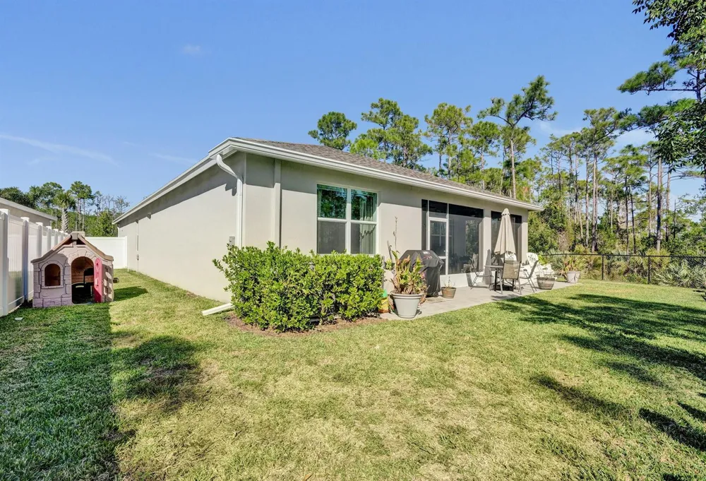 6651 SE Park Trace Drive Stuart, FL 34997