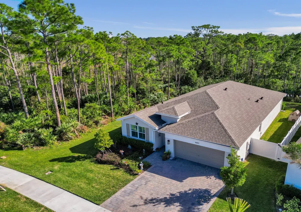 6651 SE Park Trace Drive Stuart, FL 34997