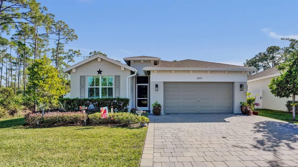 6651 SE Park Trace Drive Stuart, FL 34997