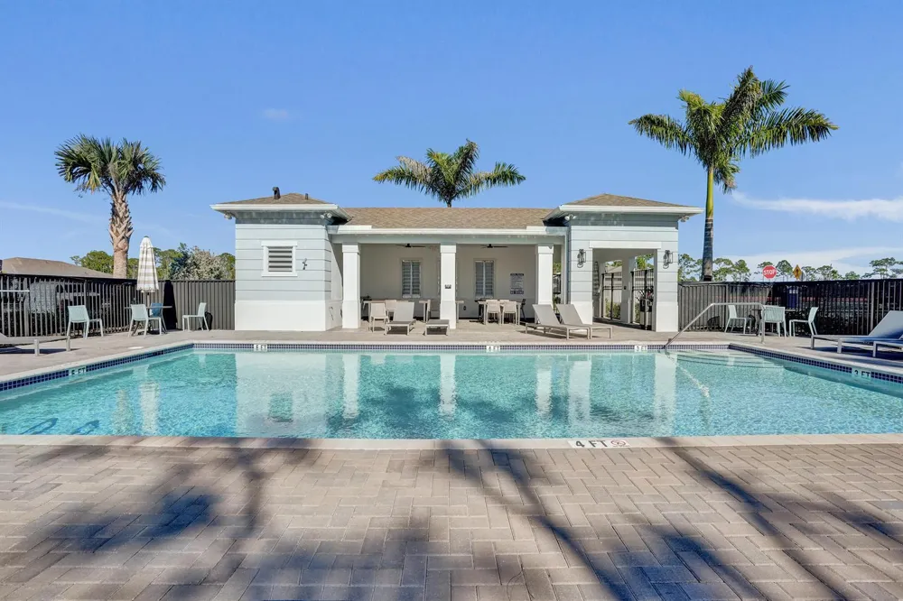 6651 SE Park Trace Drive Stuart, FL 34997