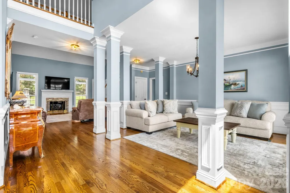 1025 Shore Drive Hickory, NC 28601