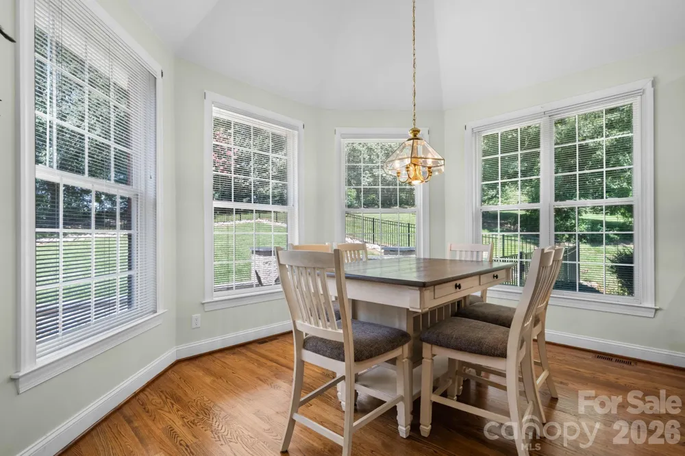 1025 Shore Drive Hickory, NC 28601