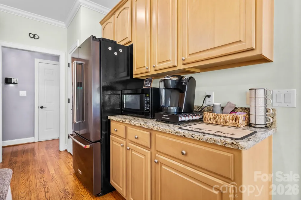1025 Shore Drive Hickory, NC 28601