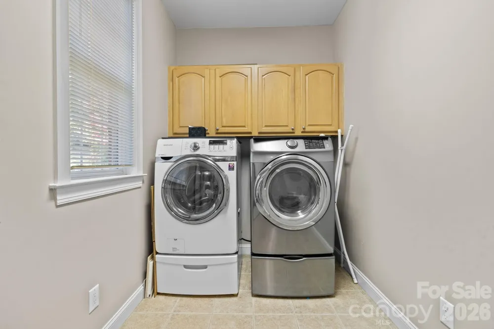 1025 Shore Drive Hickory, NC 28601