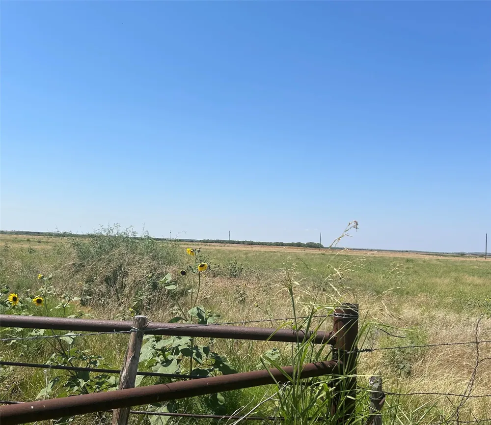 Schlegel Road Olney, TX 76374