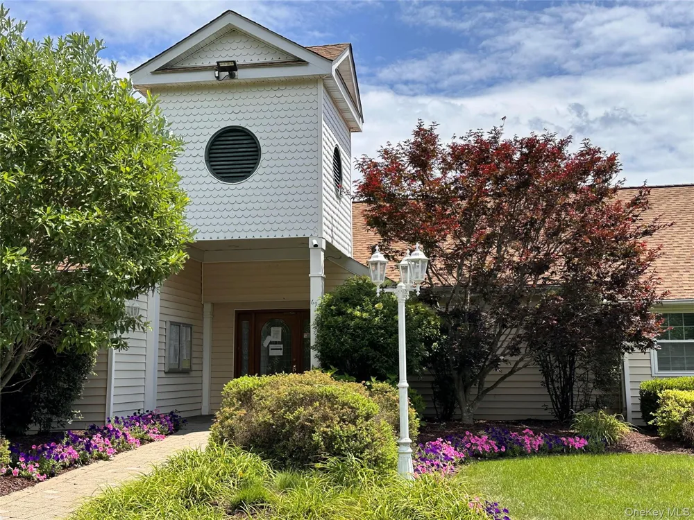 2522 Whispering Hills Chester, NY 10918