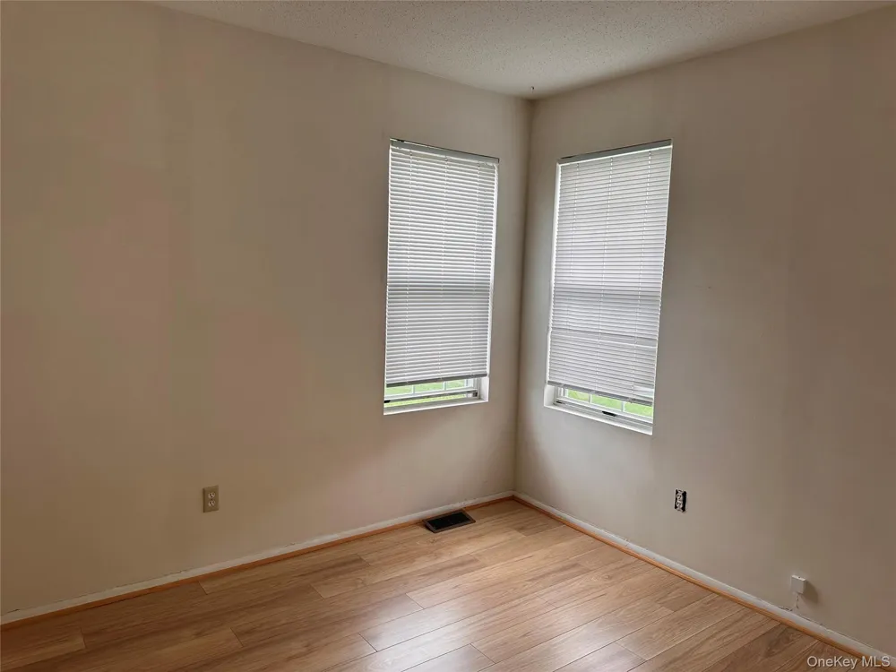 2522 Whispering Hills Chester, NY 10918