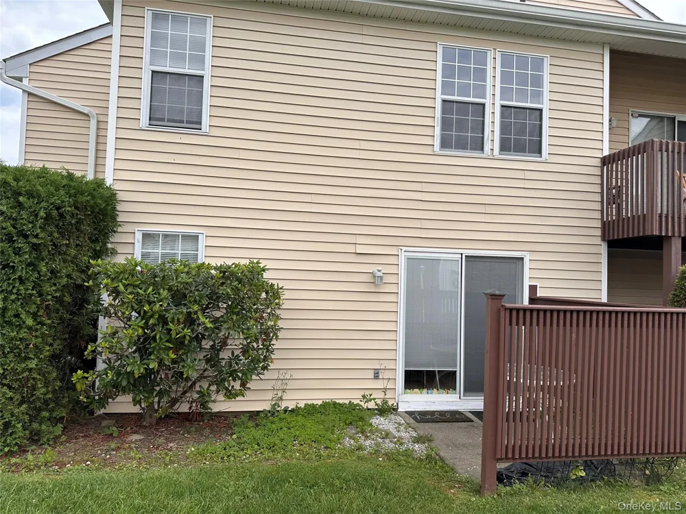 2522 Whispering Hills Chester, NY 10918