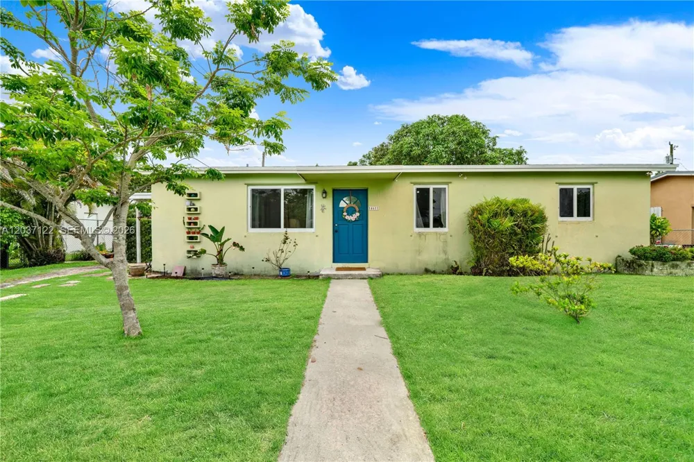 14611 SW 103rd Ct Miami, FL 33176