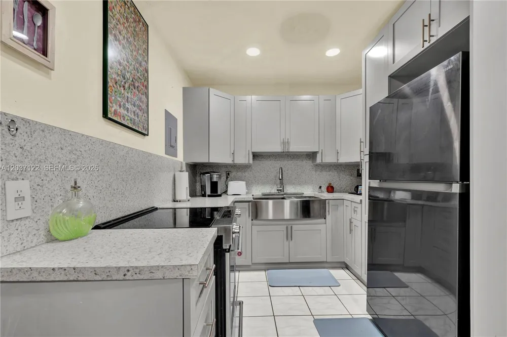 14611 SW 103rd Ct Miami, FL 33176