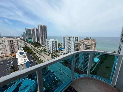 1945 S Ocean Dr #2212