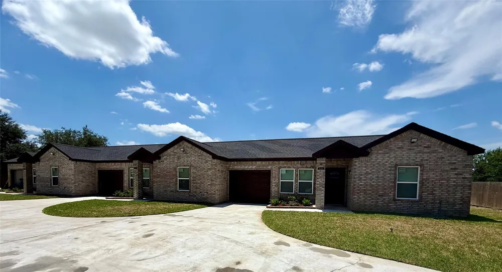 9508 Quaker Court Rosharon, TX 77583