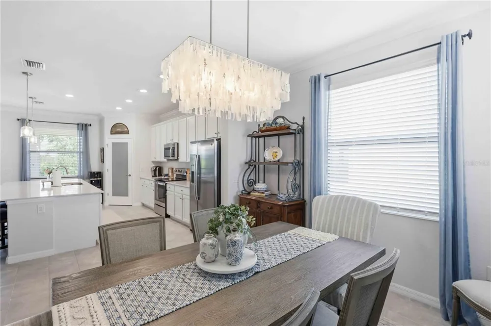 10821 TARFLOWER DRIVE #202 Venice, FL 34293