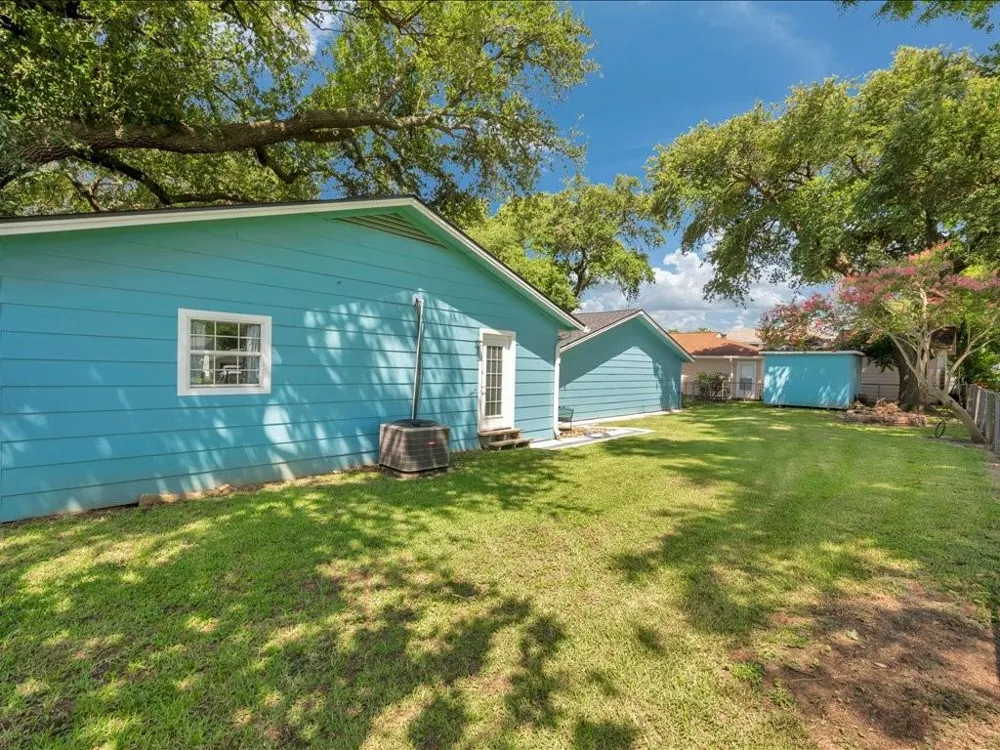 683 Water View Drive Livingston, TX 77351