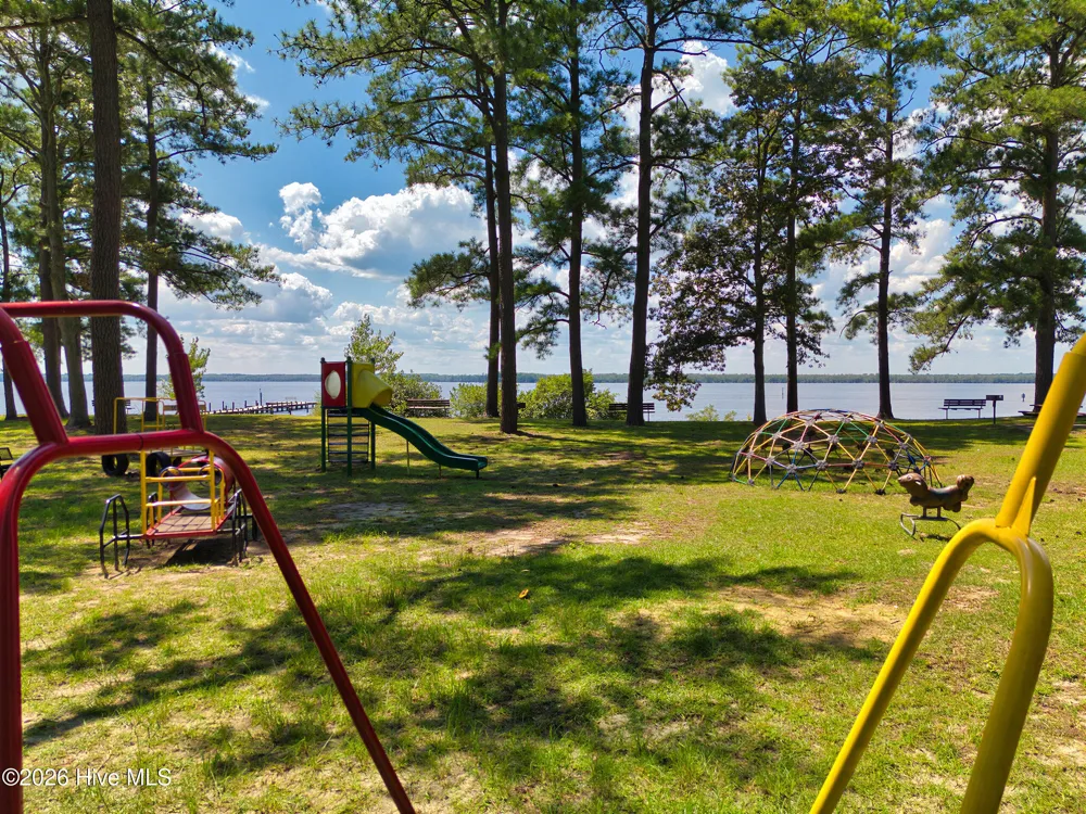 1202 Arrowhead Trail Edenton, NC 27932
